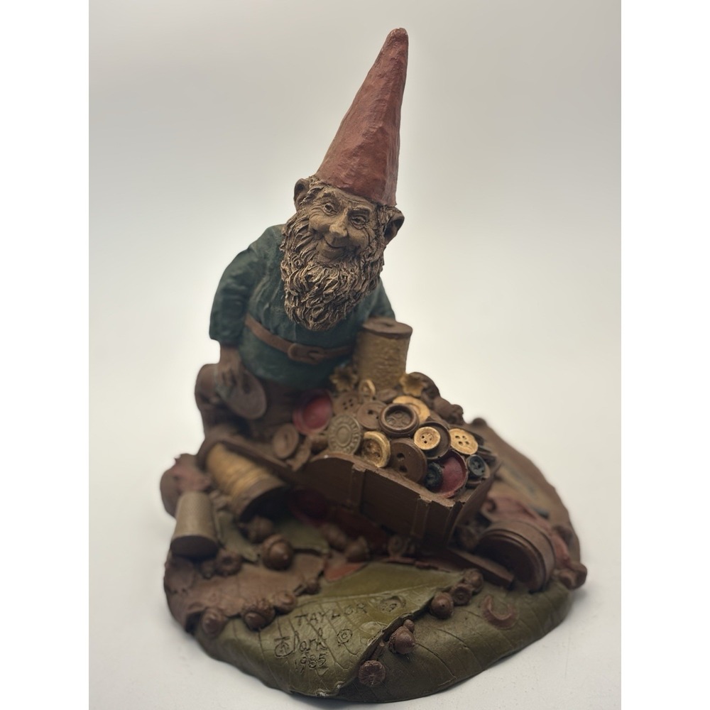 Tom Clark "Taylor the Tailor" Gnome Figurine Sculpture Collectible 1985 Vintage